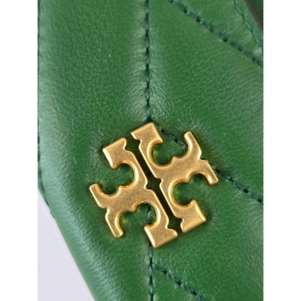 Tory Burch Kira Chevron Card Case Arugula Green Leather Quilted 56815 Brass Logo